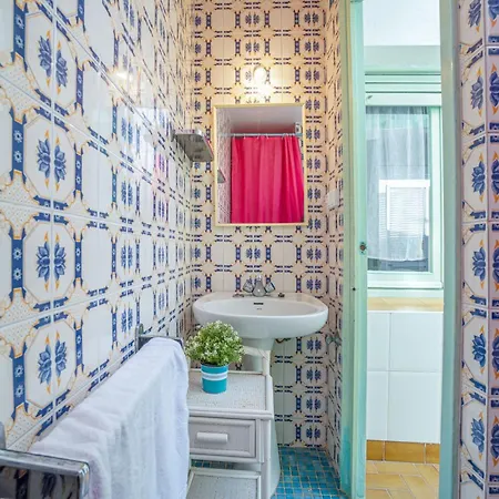 Basic Comfort Poeta Marquina Pb 2026 Apartamento